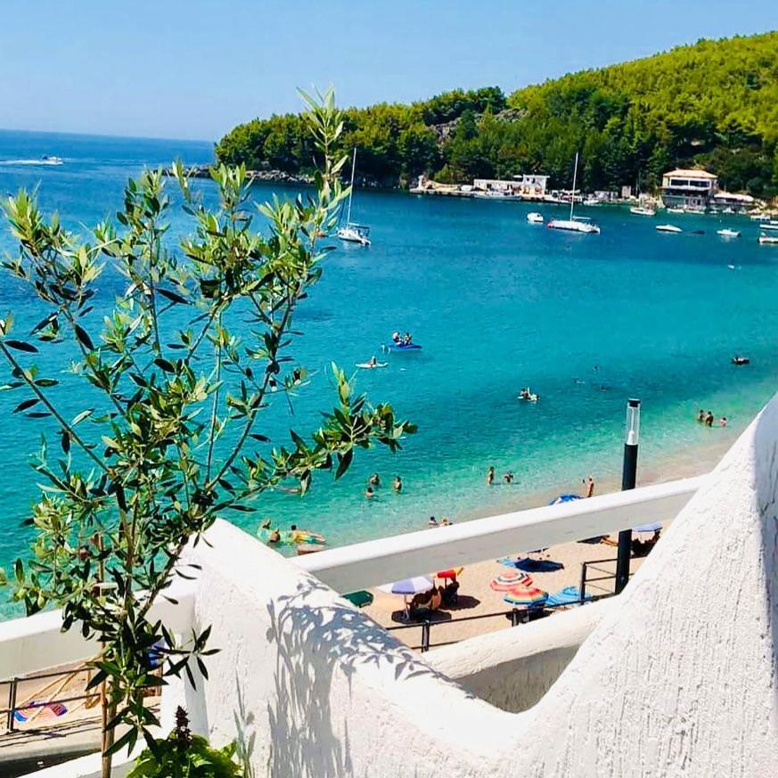 Geo & Art Boutique Hotel Himara Luaran gambar