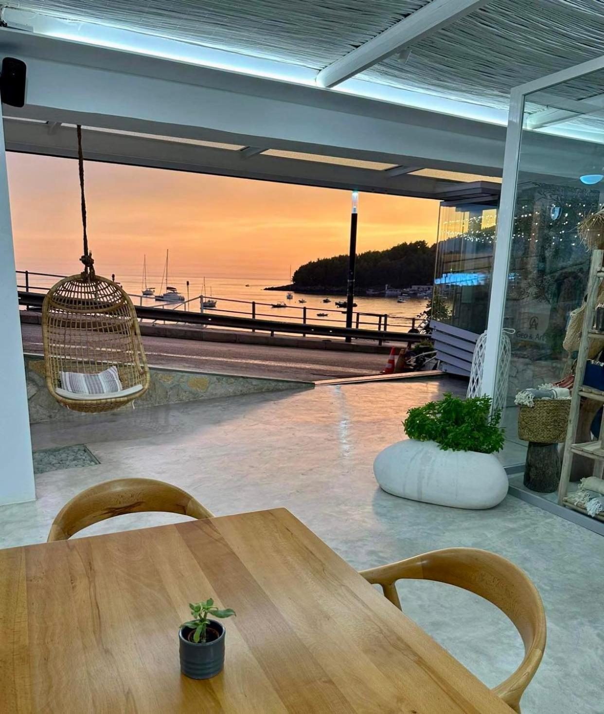 Geo & Art Boutique Hotel Himara Luaran gambar
